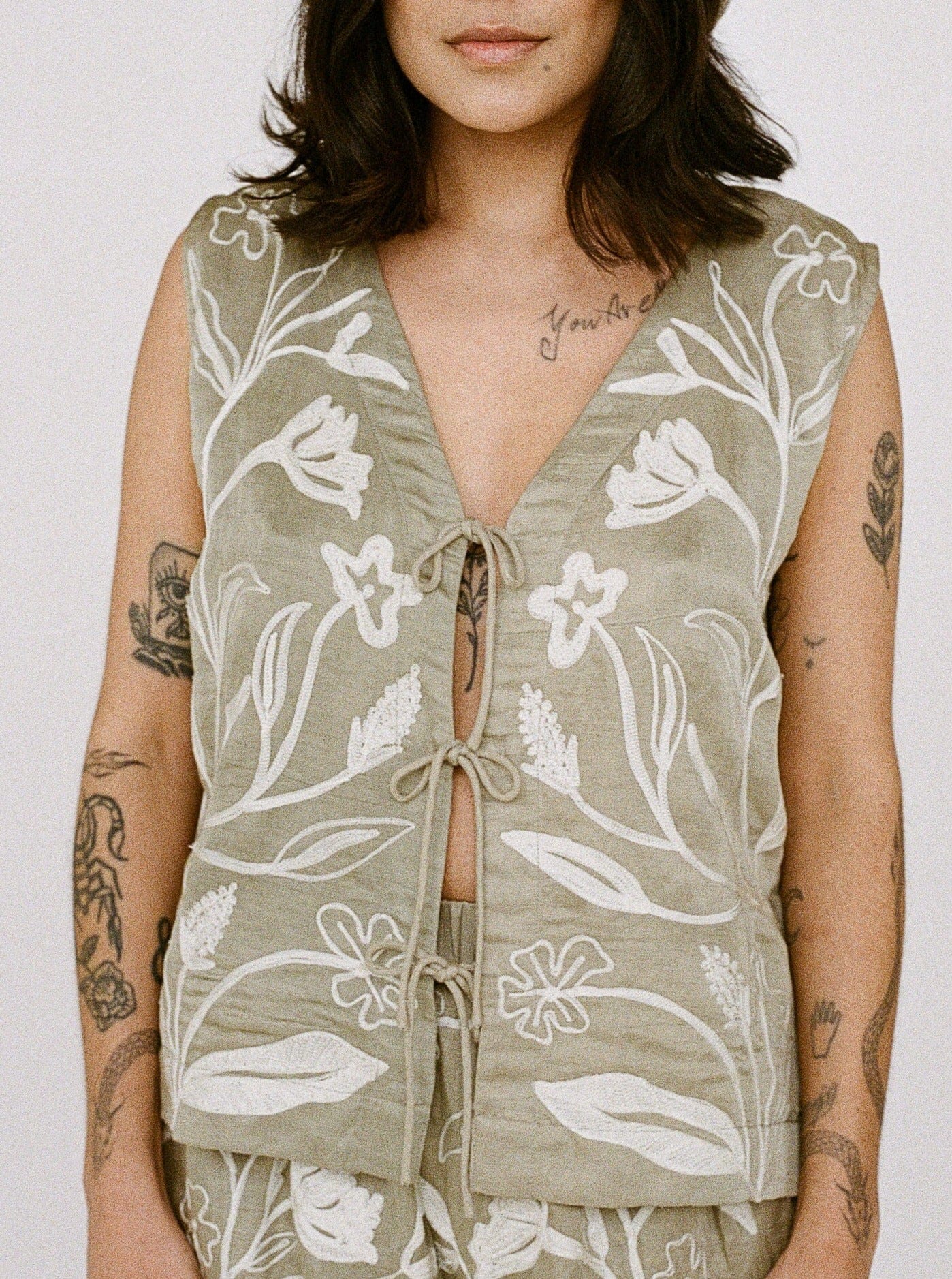 Embroidered Tie Front Vest - Putty Flora