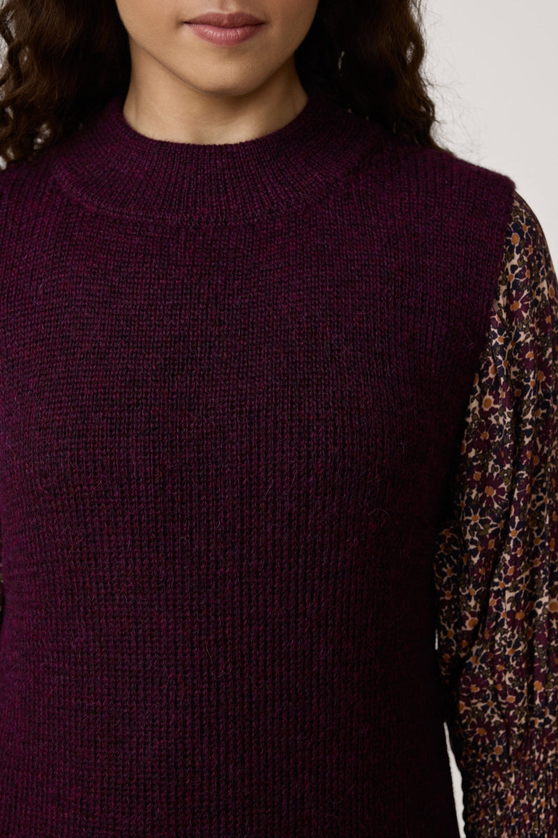 Mockneck Sweater Vest - Berry