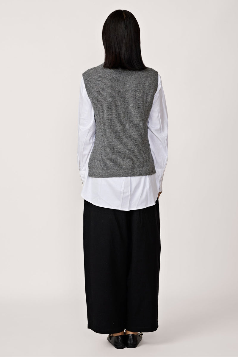 Mockneck Sweater Vest - Charcoal